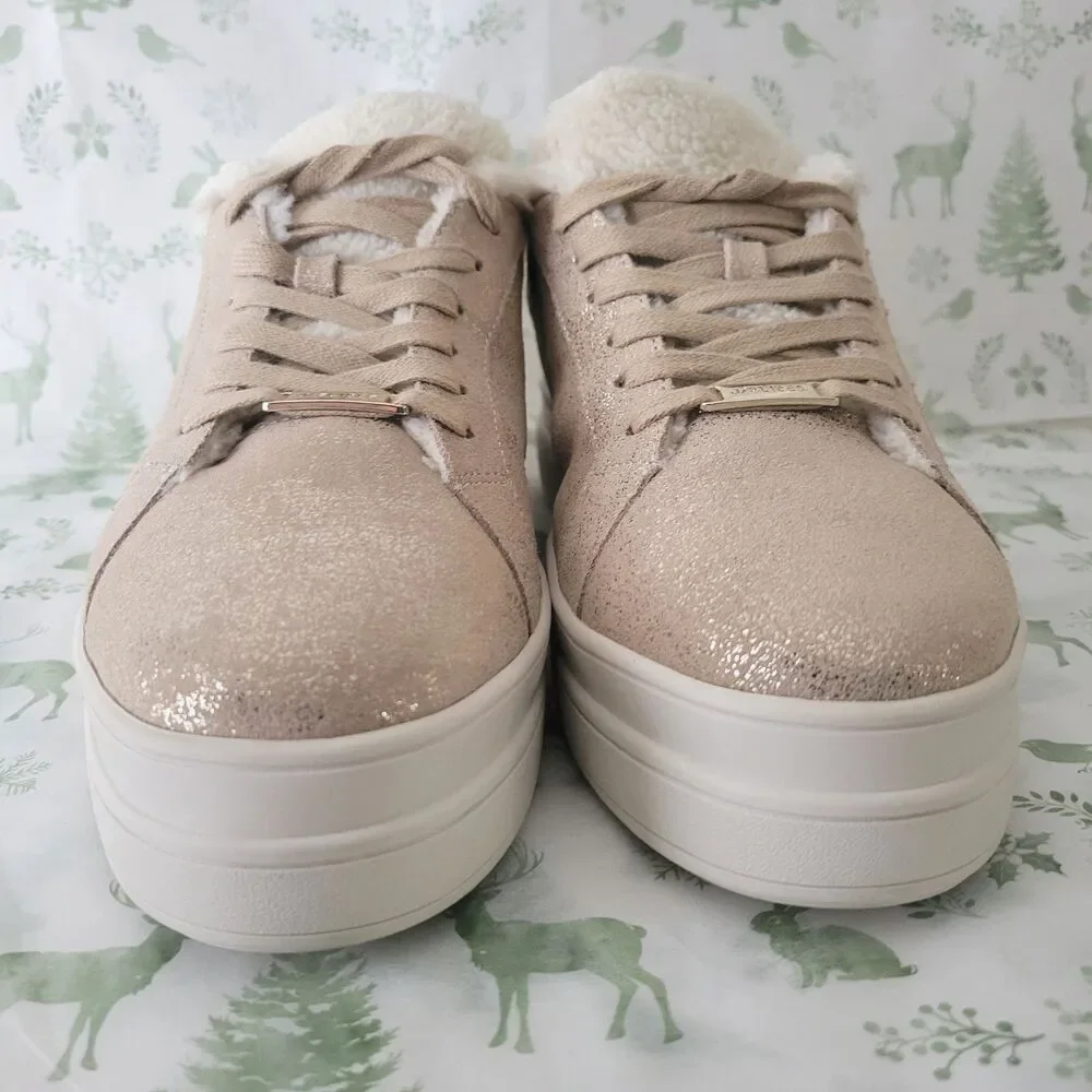 J/SLIDES description cozy
